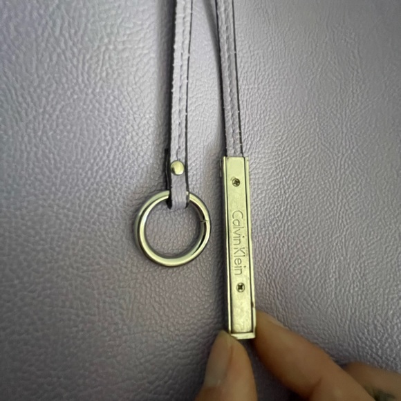 CALVIN KLEIN PURPLE SHOULDER PURSE - Picture 2 of 10